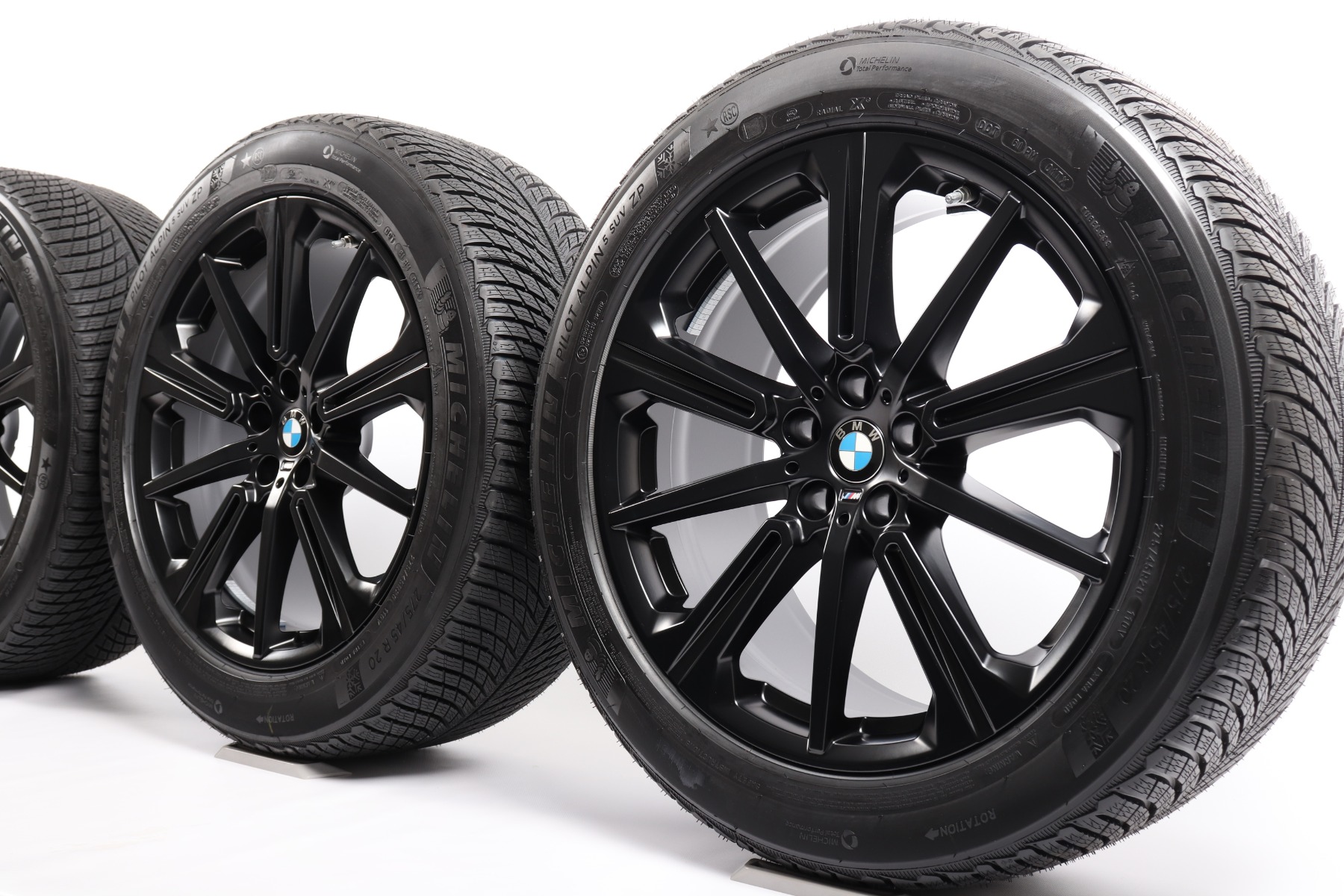 BMW Winterkompletträder X5 G05 X6 G06 20 Zoll Styling 748 M Sternspeiche Michelin Pilot Alpin 5