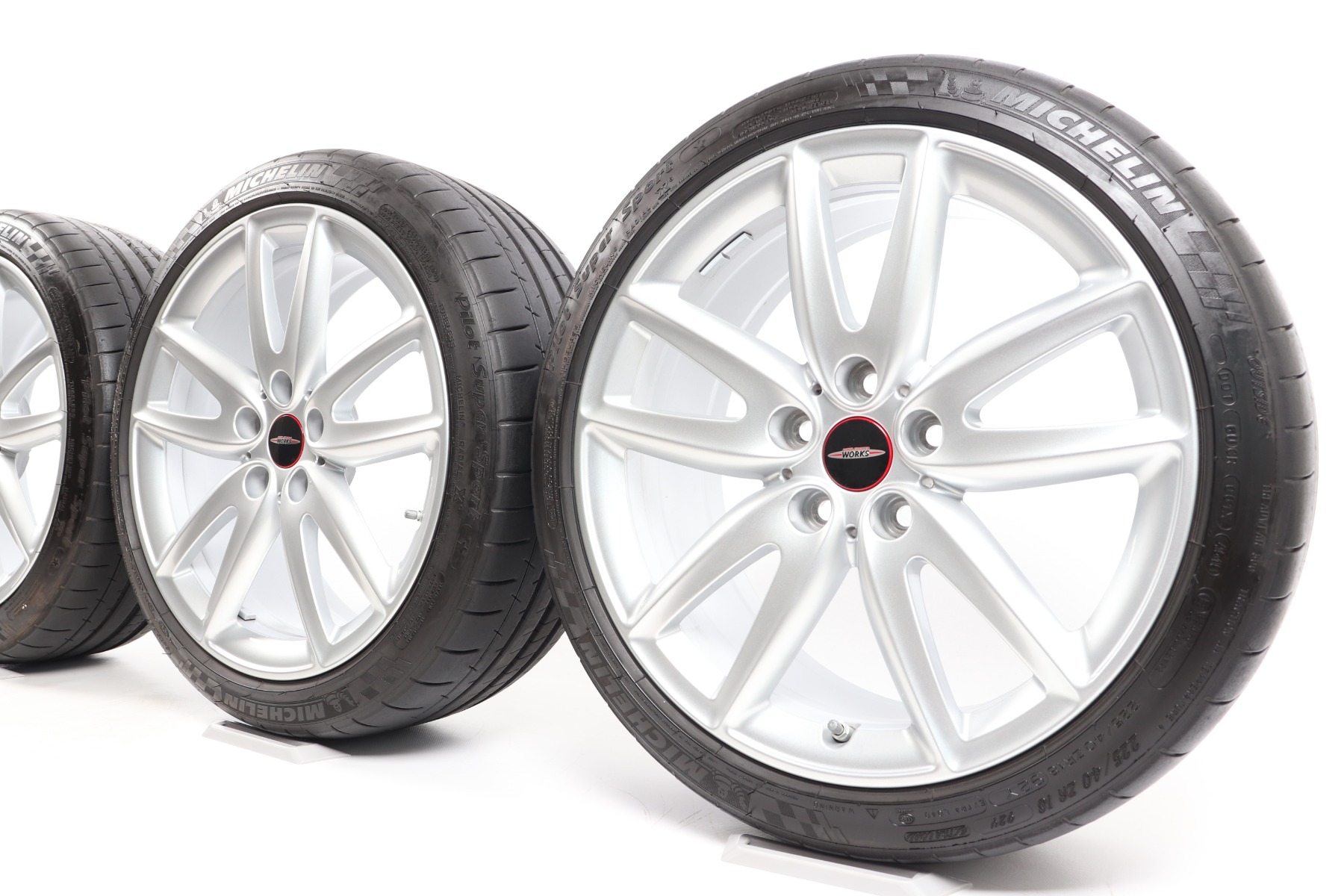 MINI Summer Wheels F54 Clubman 18 Inch Styling JCW Grip Spoke 815