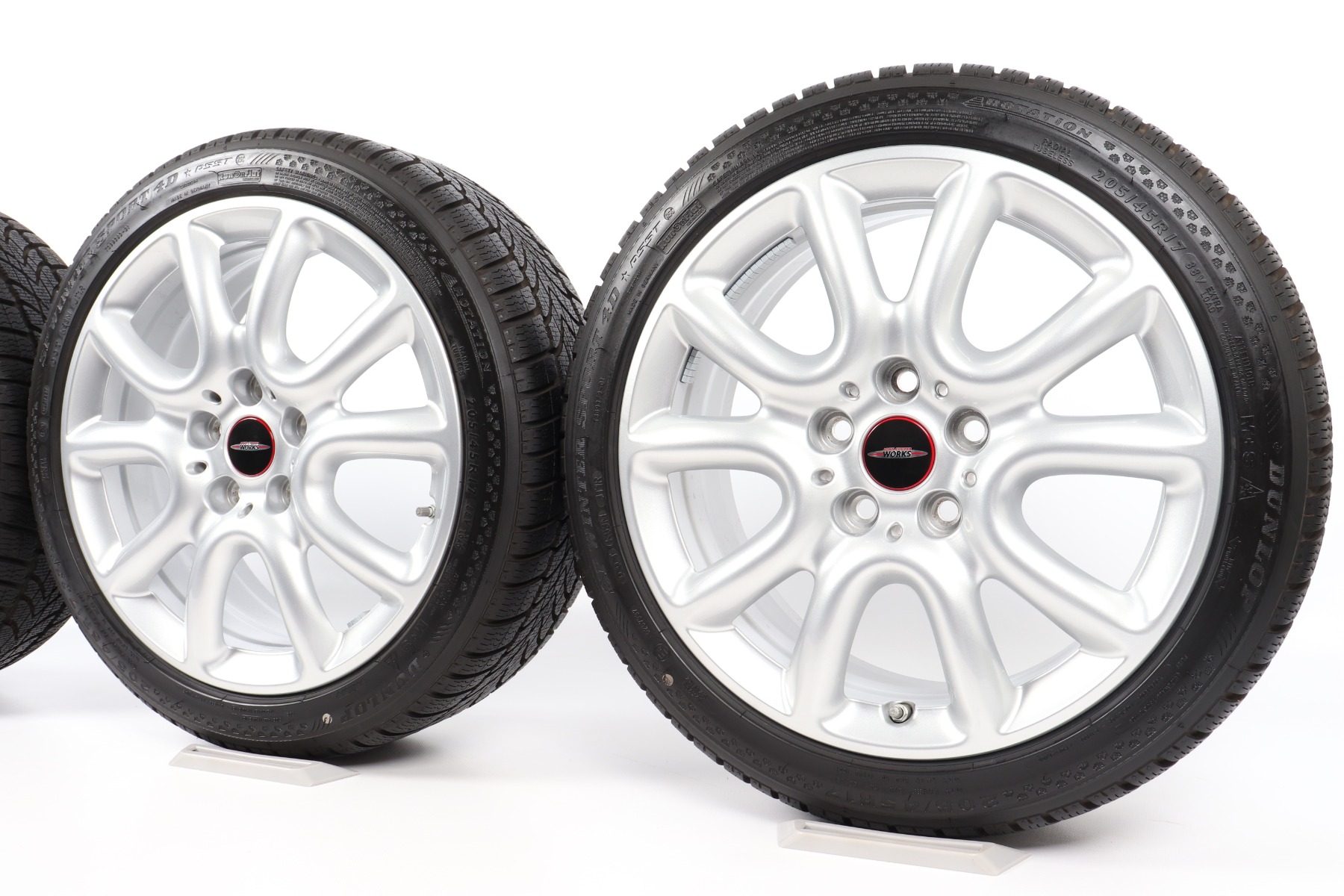 MINI Winterkompletträder F56 F55 F57 17 Zoll Styling Race Spoke 498 Hankook Winter i*cept RS3