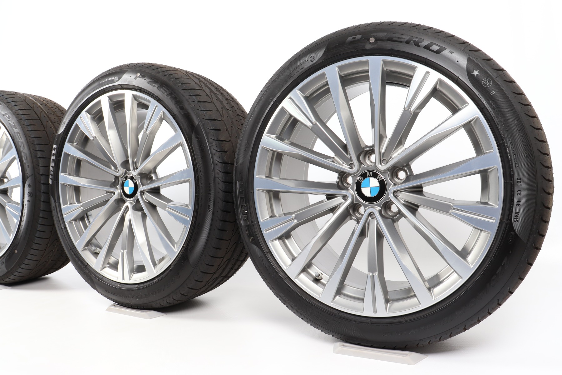 BMW Sommerkompletträder 3er F34 19 Zoll Styling 674 Doppelspeiche Hankook Ventus S1 evo3