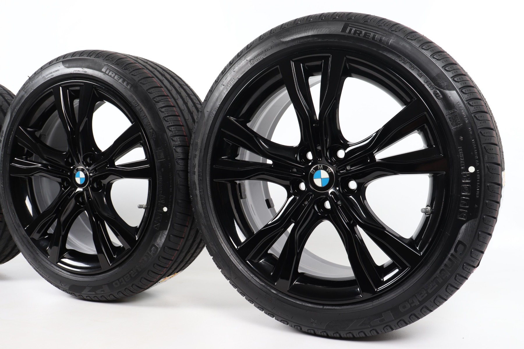 BMW Winterkompletträder 2er F45 F46 18 Zoll Styling 484 Y-Speiche Pirelli Winter Sottozero 3