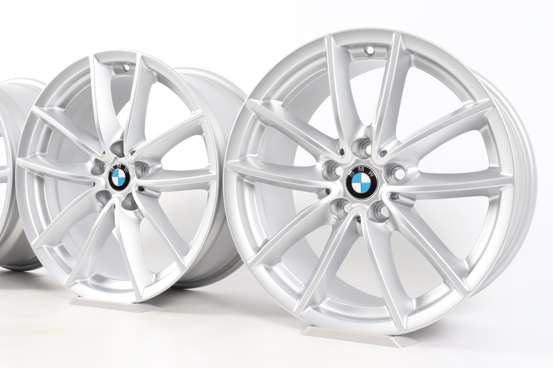 4x BMW Alufelgen 5er G30 G31 6er G32 7er G11 G12 17 Zoll Styling 618