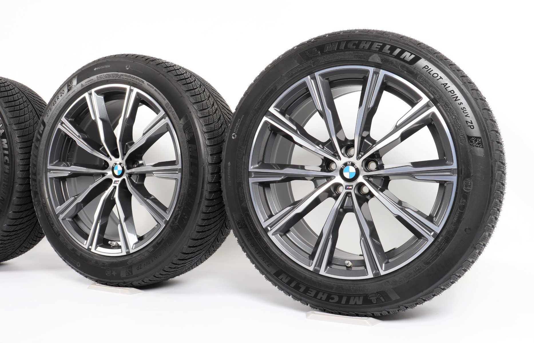 BMW Winterkompletträder X5 G05 X6 G06 20 Zoll Styling 740 M Sternspeiche Michelin Pilot Alpin 5