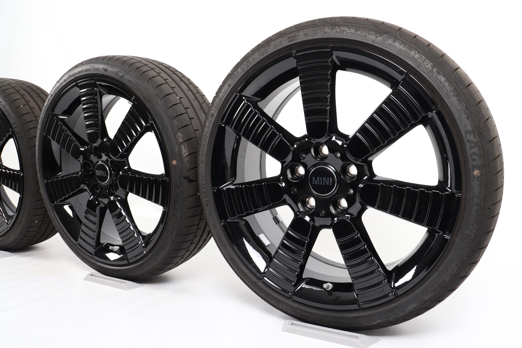 MINI Summer Wheels F56 F55 F57 18 Inch Styling Pulse Spoke 900