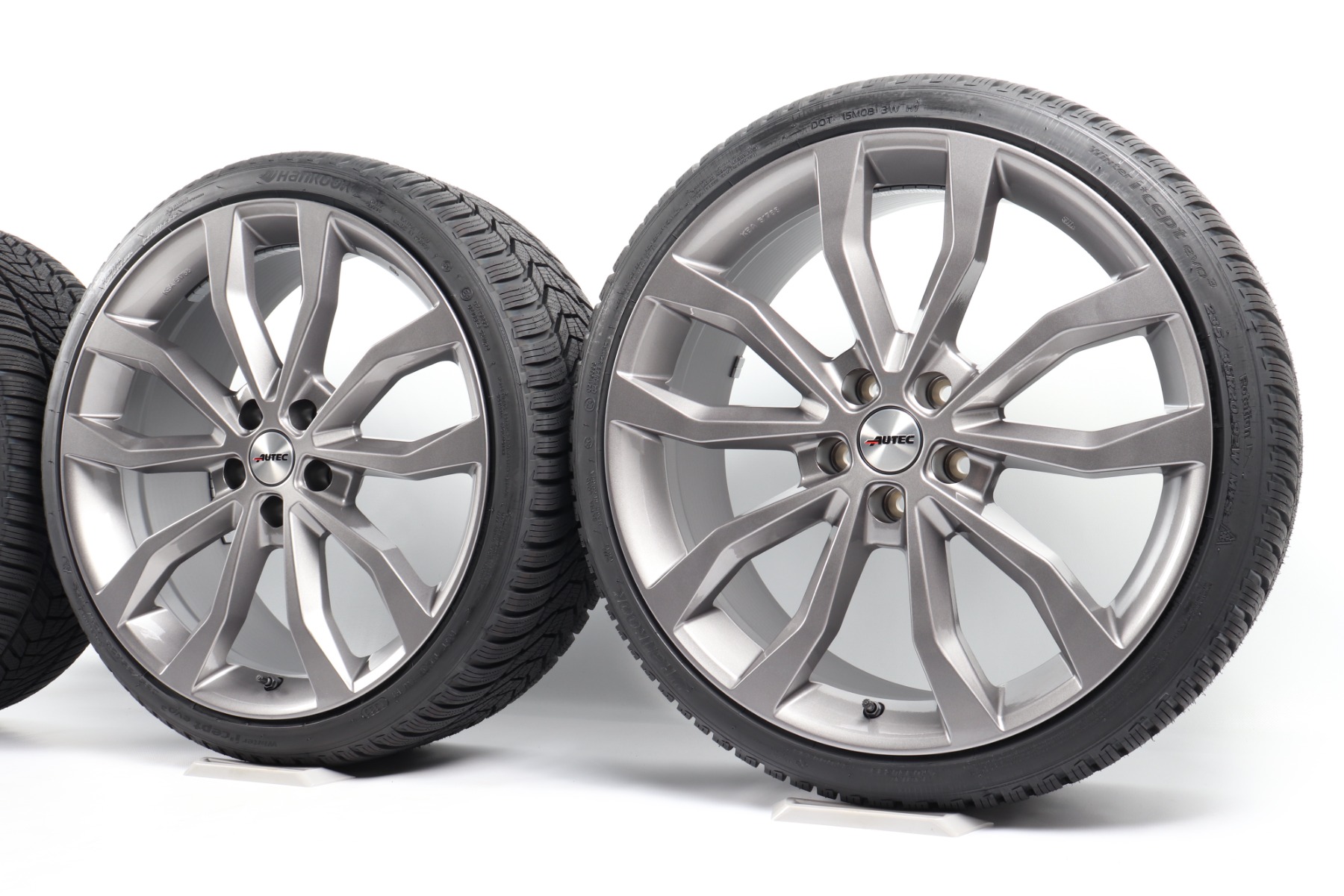 AUTEC Winterkompletträder für BMW X5 G05 X6 G06 20 Zoll Styling Uteca Hankook Winter i*cept evo3 X W330A SUV XL M+S 3P