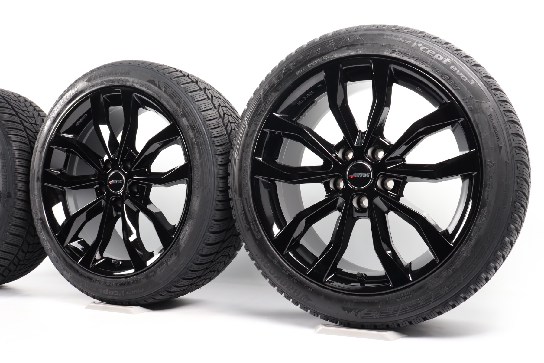 AUTEC Winterkompletträder für BMW X3 G45 18 Zoll Styling Uteca Continental WinterContact TS 870 P XL FR Evc