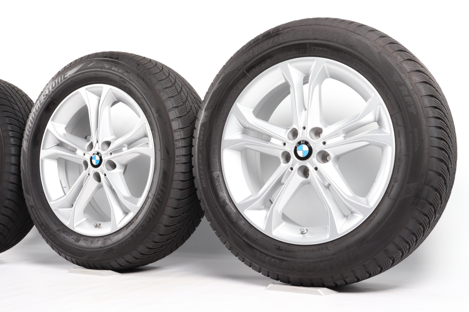 BMW Winterkompletträder X3 G01 X4 G02 18 Zoll Styling 688 Doppelspeiche Bridgestone Blizzak LM001