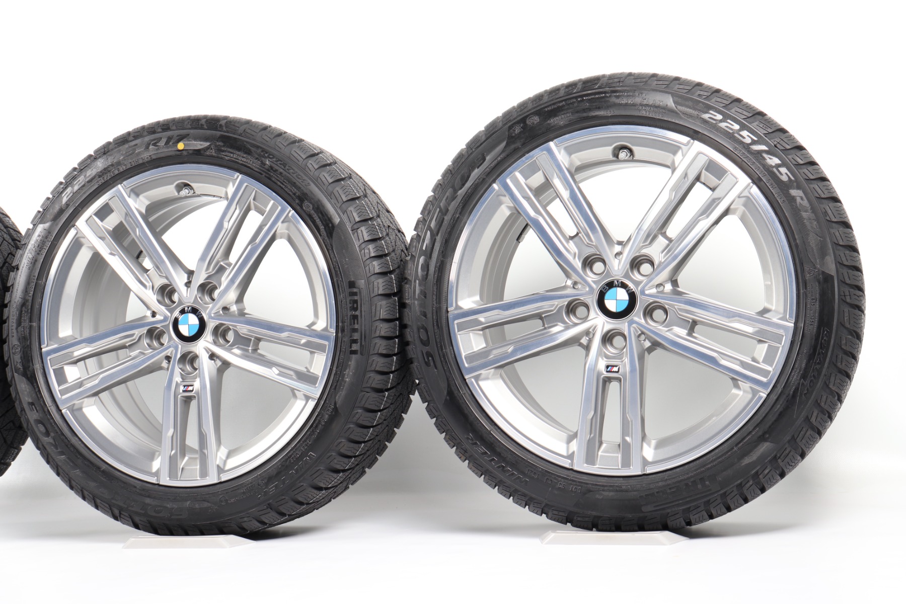 BMW Winter Wheels 1 Series F40 2 Series F44 17 Inch Styling 550 M double spoke