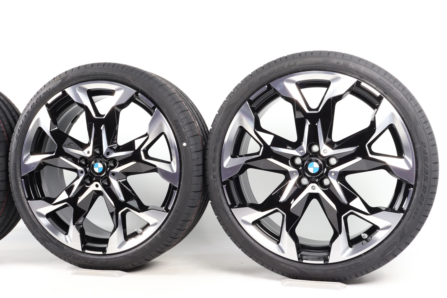 BMW Sommerkompletträder X1 U11 iX1 U11 X2 U10 iX2 U10 21 Zoll Styling 874i Y-Speiche Continental Eco Contact 6Q
