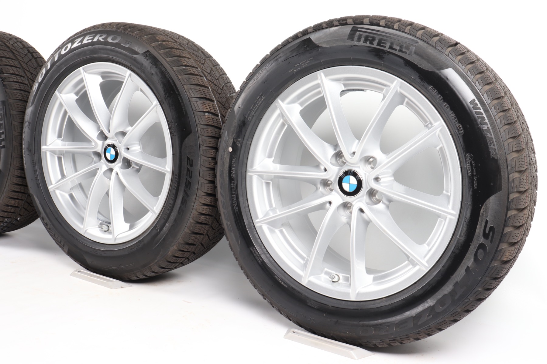 BMW Winterkompletträder 5er G30 G31 17 Zoll Styling 618 V-Speiche Goodyear Ultragrip Performance +