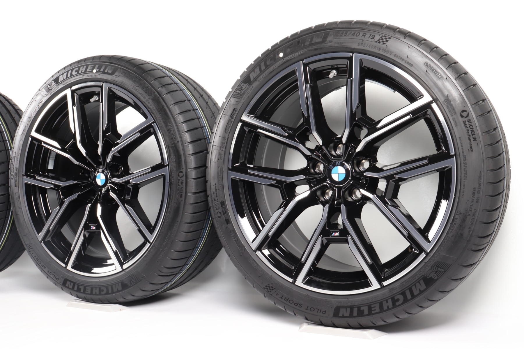 BMW Sommerkompletträder 4er G26 i4 G26 19 Zoll Styling 859 M Y-Speiche Michelin Pilot Sport 4