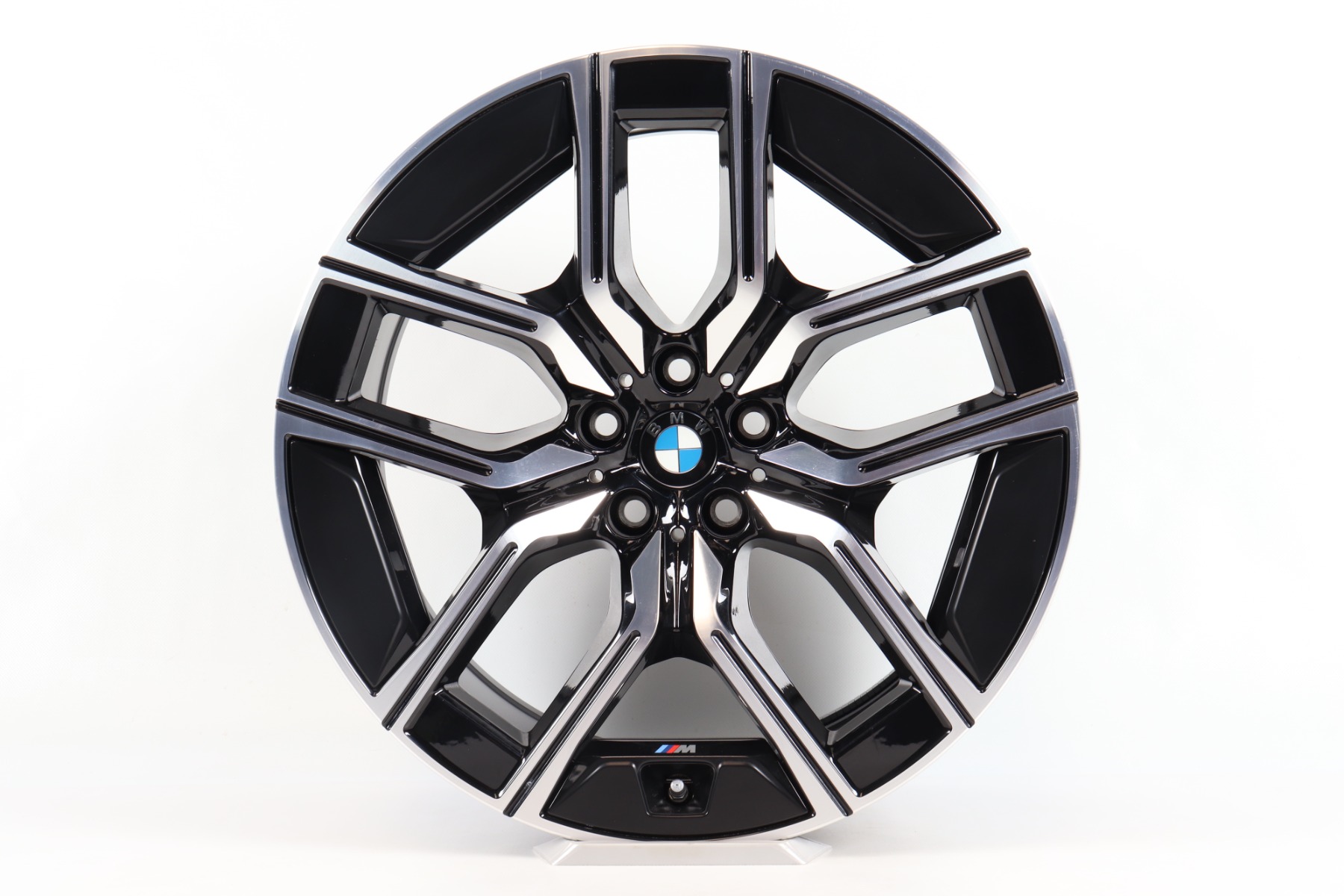 1x Hinterachse BMW Alufelge 7er G70 i7 G70 X3 G45 20 Zoll Styling 907 M V-Speiche