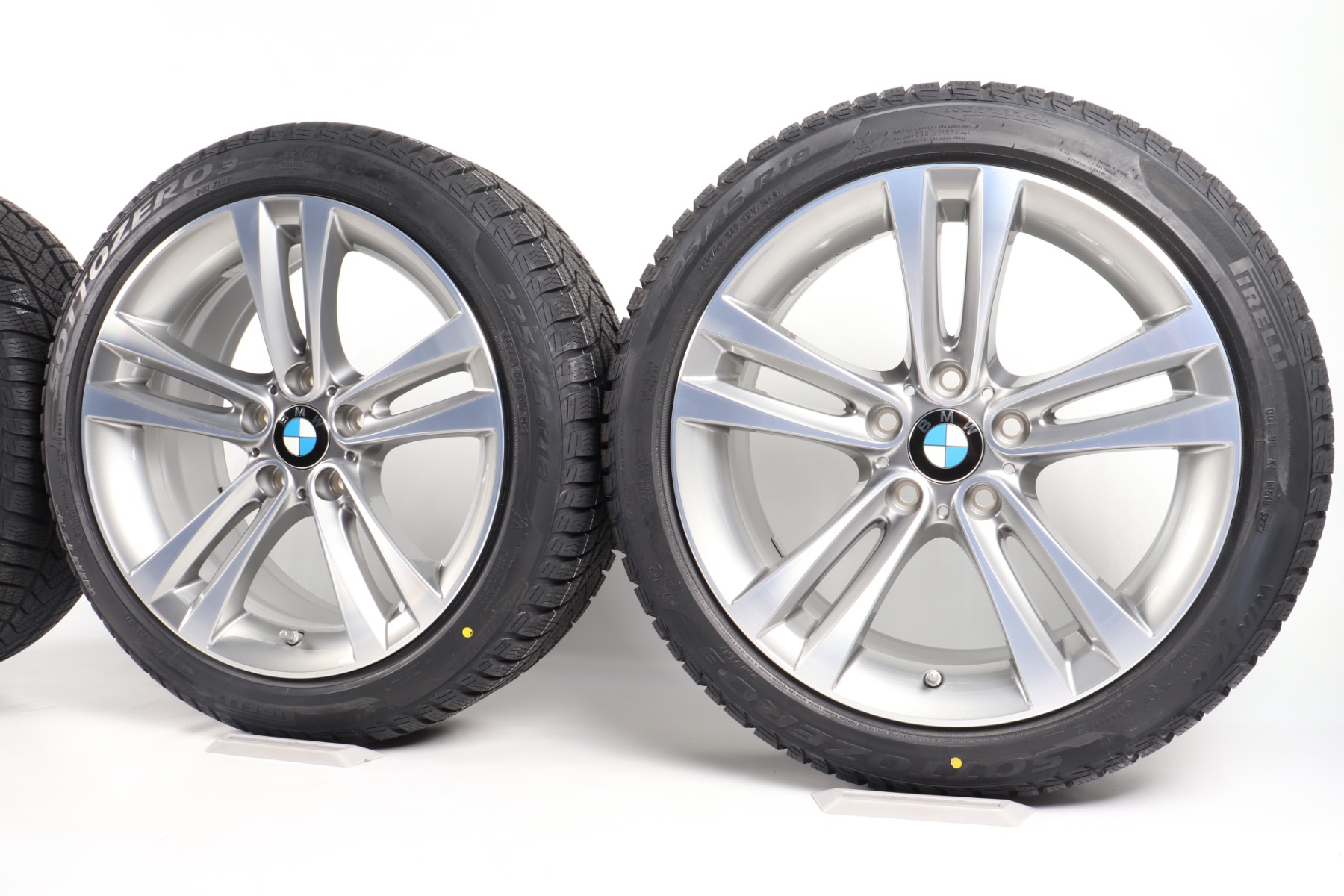 BMW Winterkompletträder 3er F30 F31 4er F32 F33 F36 18 Zoll Styling 397 Doppelspeiche Goodyear Ultragrip Performance 3