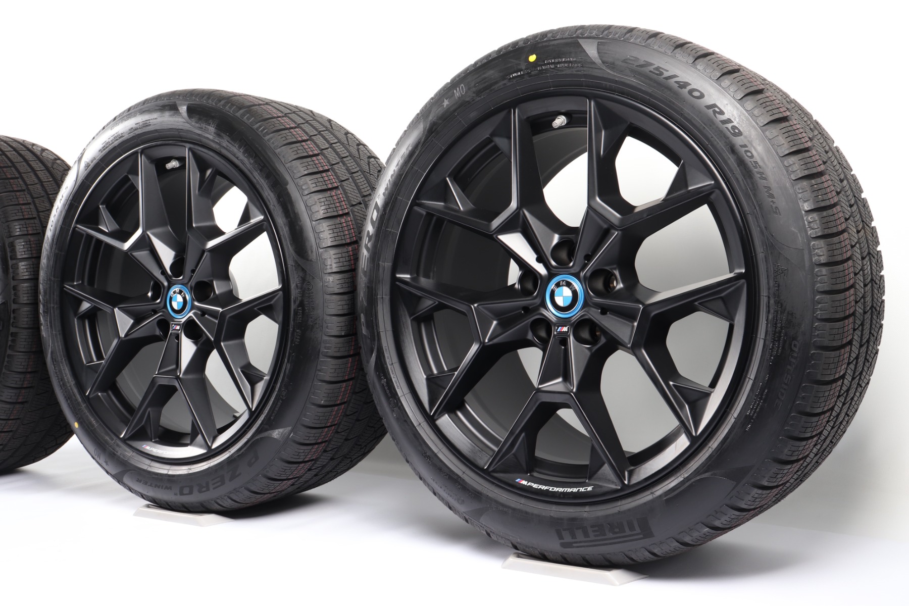 BMW Winterkompletträder 5er G60 G61 i5 G60 G61 19 Zoll Styling 942 M Y-Speiche Continental WinterContact TS 860 S