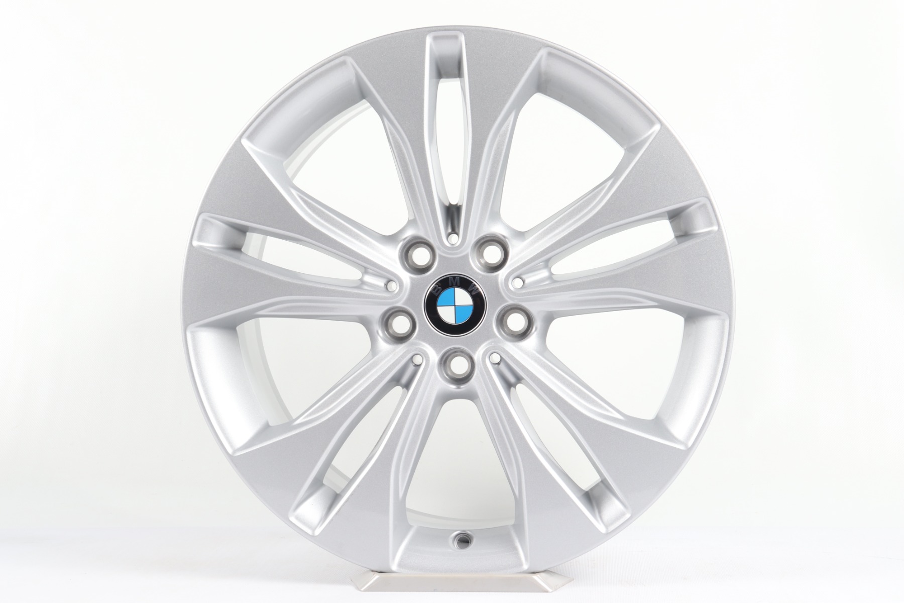 1x BMW Alufelge X1 F48 X2 F39 18 Zoll Styling 567 Doppelspeiche