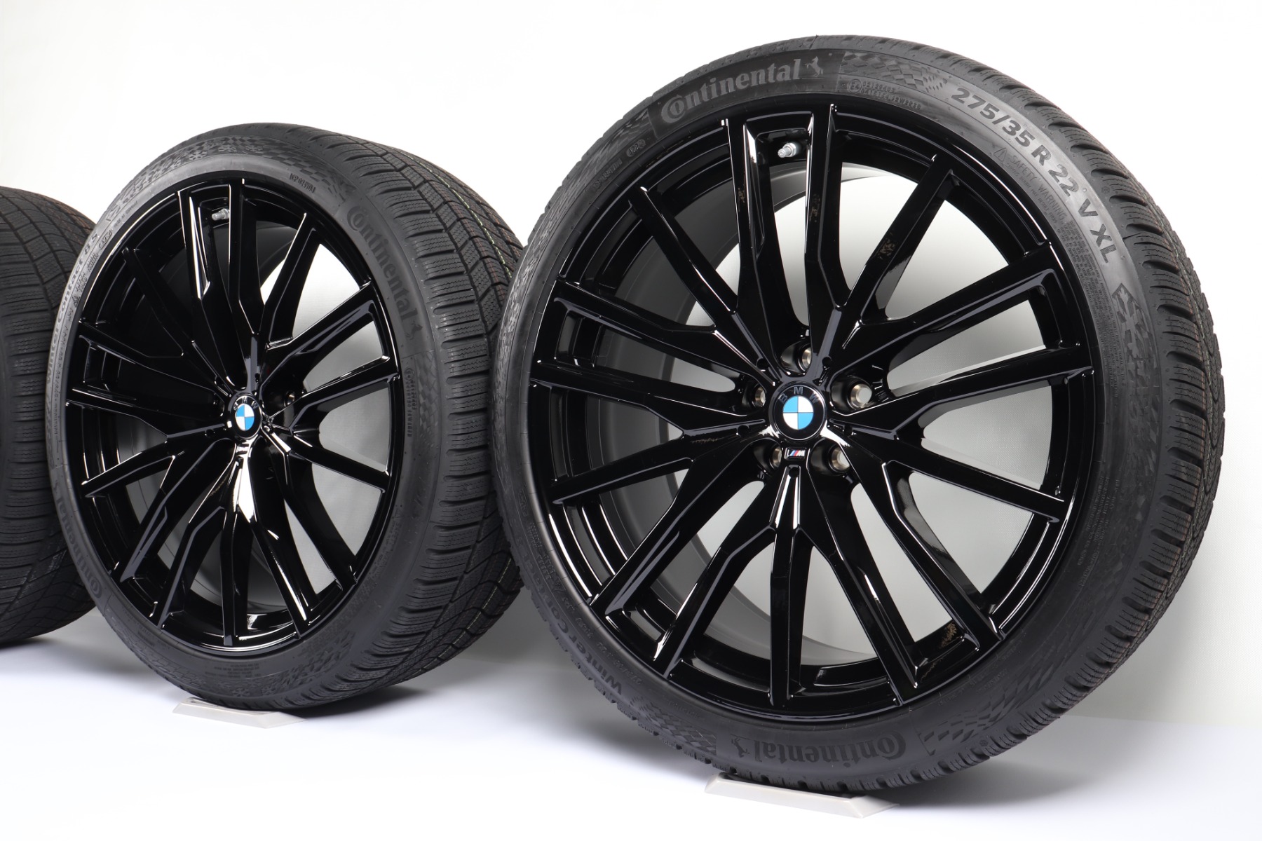BMW Winterkompletträder X5 G05 X6 G06 22 Zoll Styling 742 M Doppelspeiche Continental Winter Contact 8S