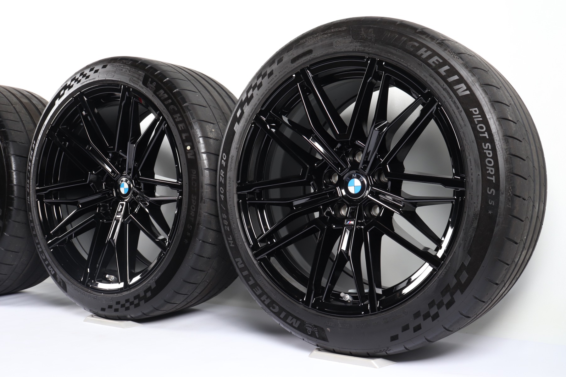 BMW Sommerkompletträder M5 G90 G99 20 Zoll 21 Zoll Styling 951 M Doppelspeiche Michelin Pilot Sport S 5