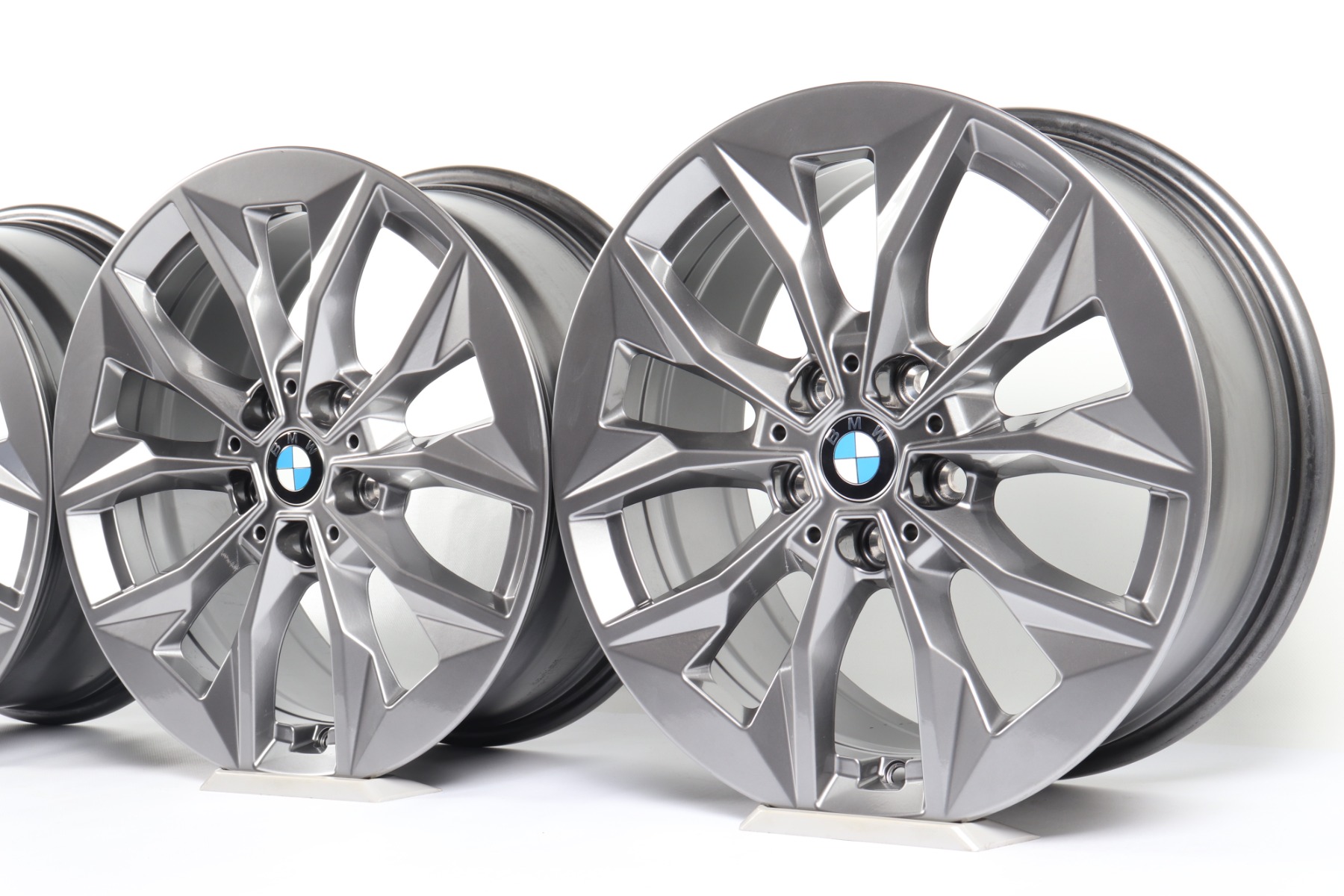 4x BMW Alufelgen 2er F74 1er F70 17 Zoll Styling 971 Y-Speiche