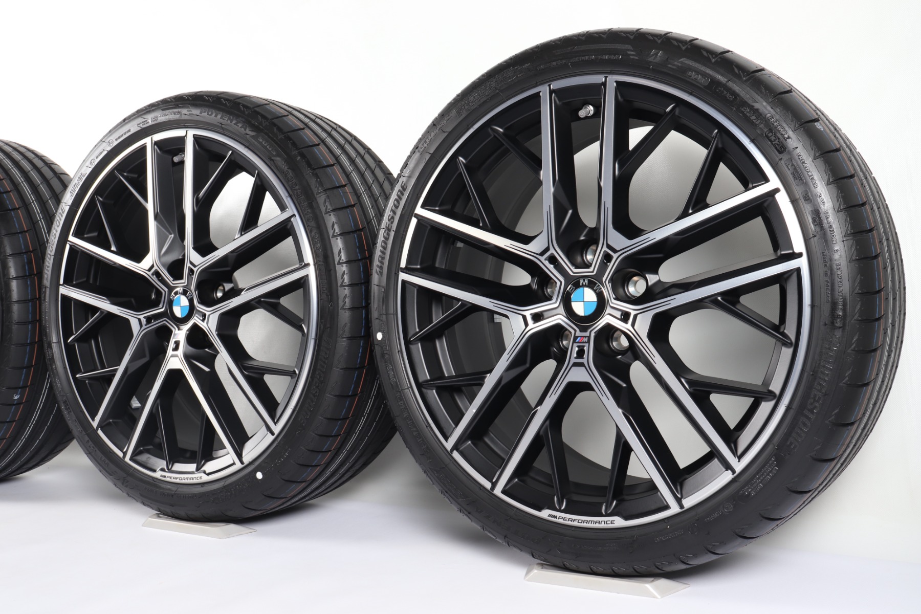 BMW Summer Wheels 1 Series F40 2 Series F44 19 Inch Styling 555 M double spoke