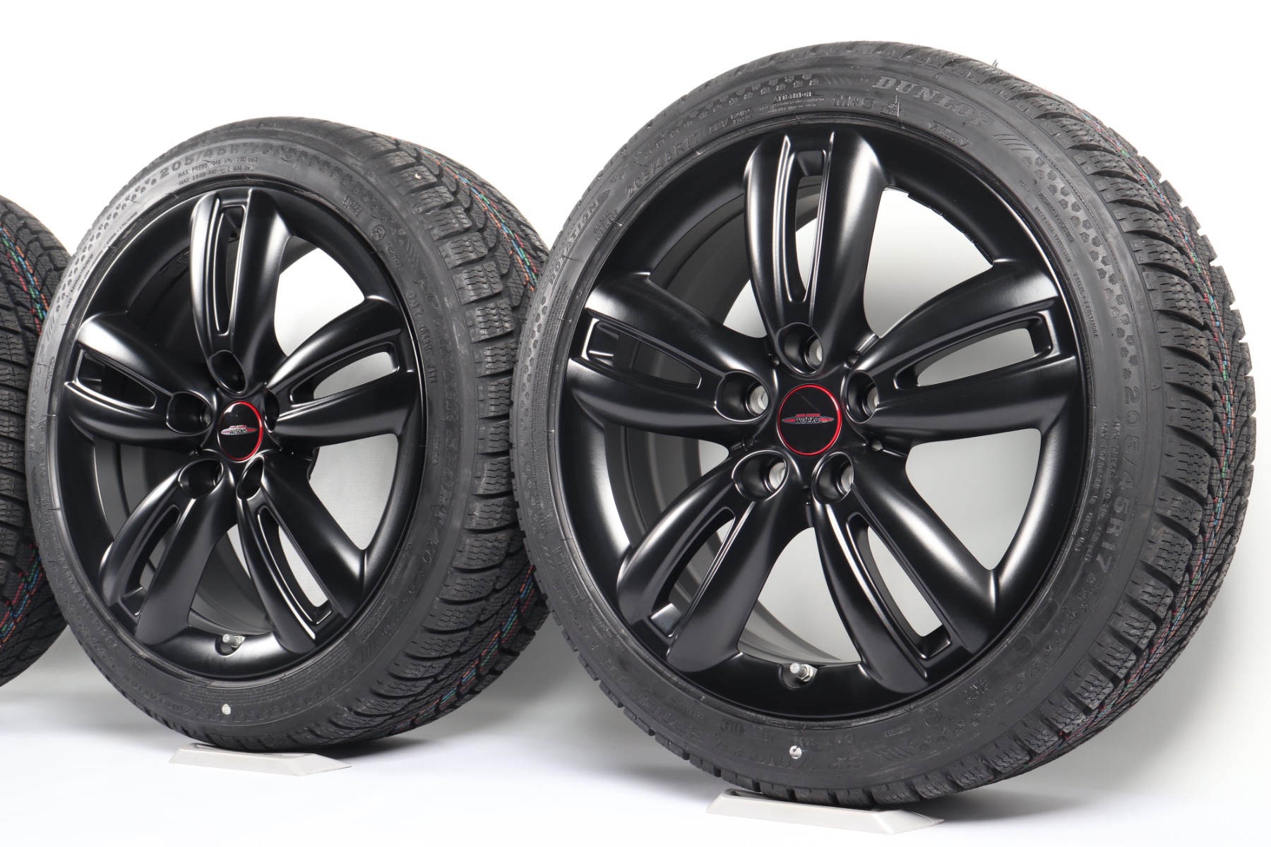 MINI Winterkompletträder F56 F55 F57 17 Zoll Styling JCW Track Spoke 501 Fulda Kristall Control HP 2