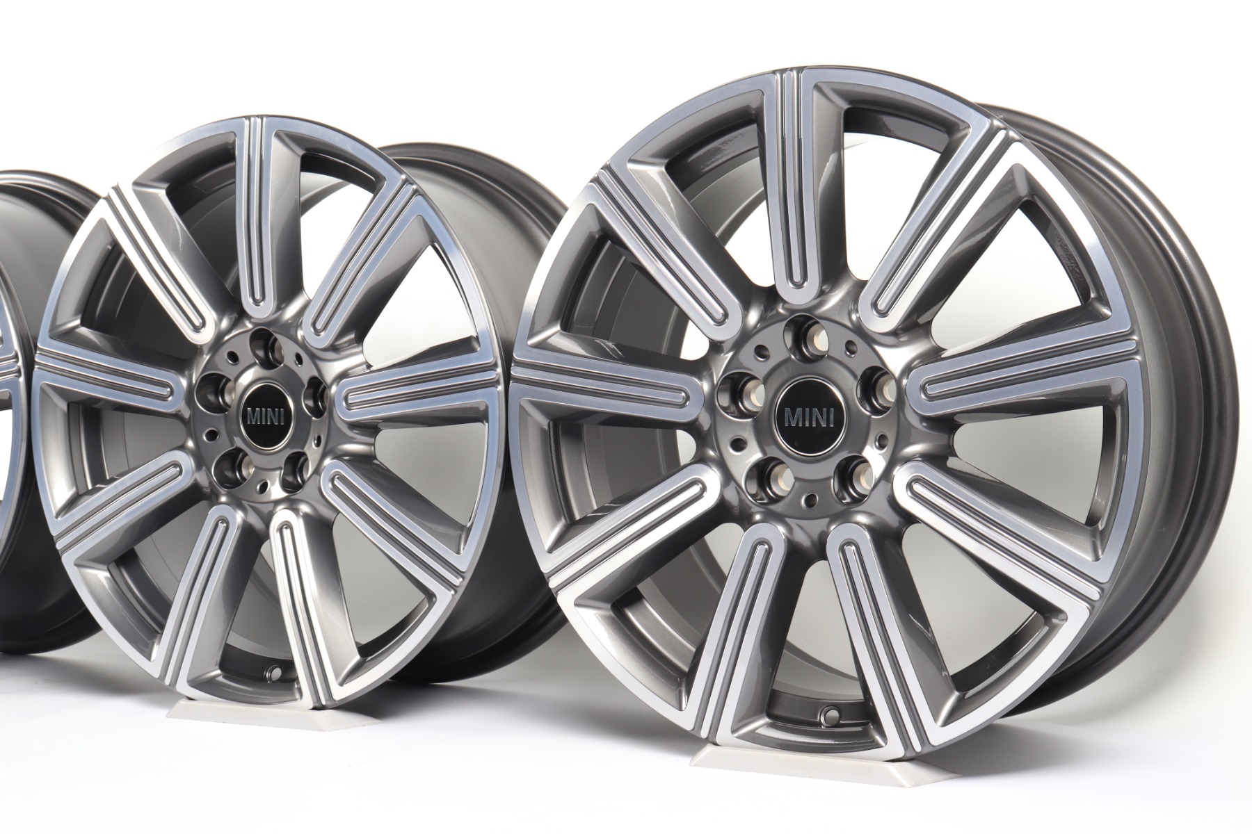 4x MINI Alufelgen F54 Clubman 18 Zoll Styling Multiray Spoke 591