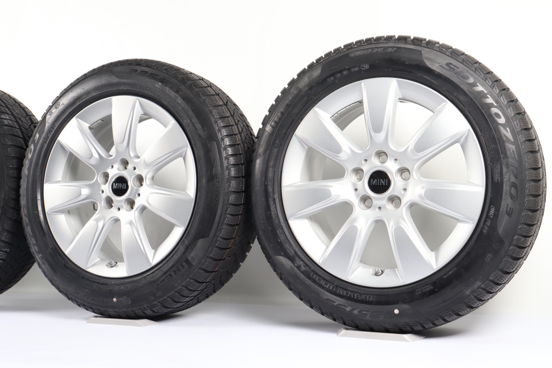 MINI Winterkompletträder F60 Countryman 17 Zoll Styling Imprint Spoke 530 Fulda Kristall Control HP2