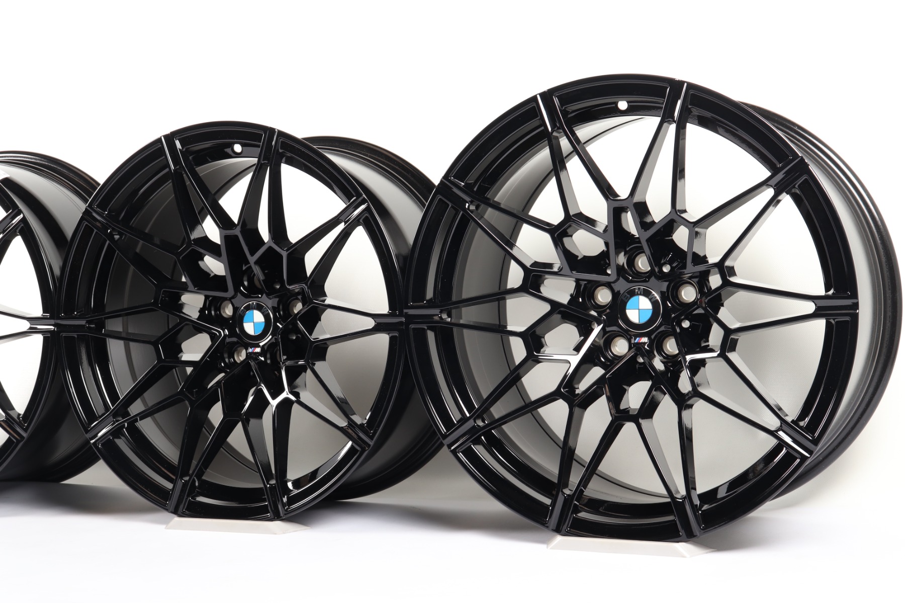 4x BMW Alufelgen M2 G87 M3 G80 G81 M4 G82 G83 19 Zoll 20 Zoll Styling 826 M Doppelspeiche