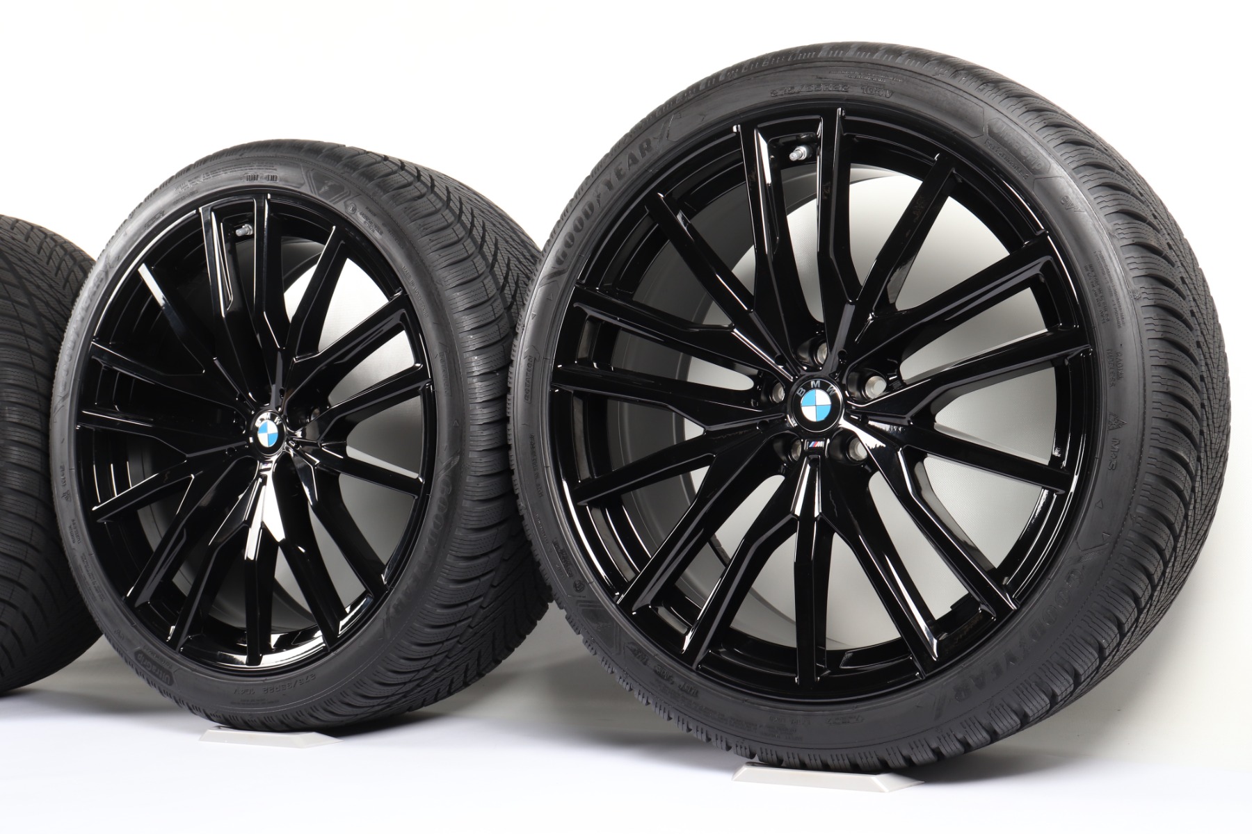 BMW Winter Wheels X5 G05 X6 G06 22 Inch Styling 742 M double spoke