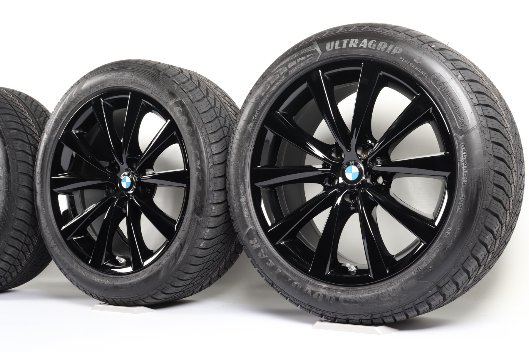 BMW Winter Wheels 5 Series G30 G31 18 Inch Styling 642 V-spoke