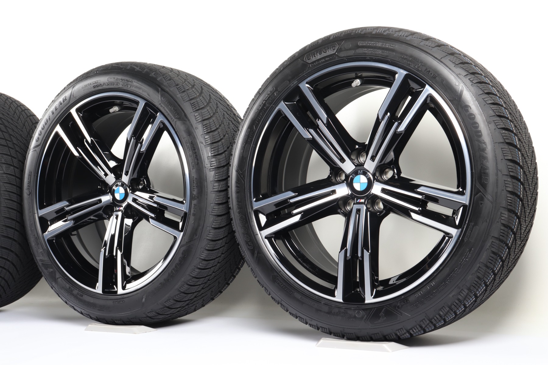 BMW Winter Wheels 3 Series G20 G21 2 Series G42 4 Series G22 G23 18 Inch Styling 848 M double spoke
