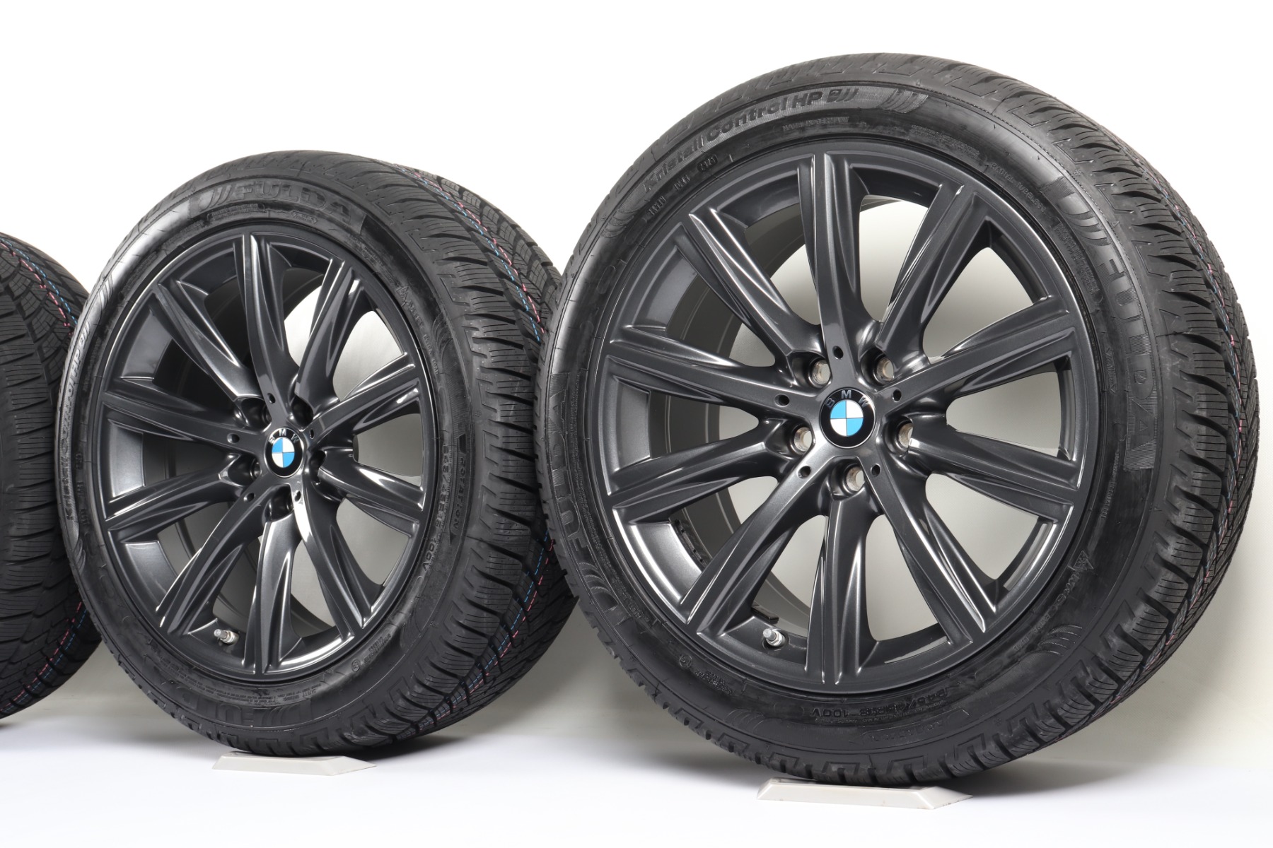 BMW Winterkompletträder 5er G30 G31 18 Zoll Styling 684 V-Speiche Fulda Kristall Control HP 2