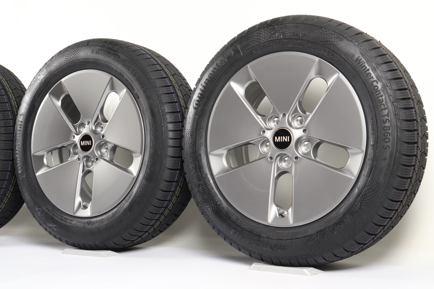 MINI Winter Wheels J01 16 Inch Styling Pin Spoke 990