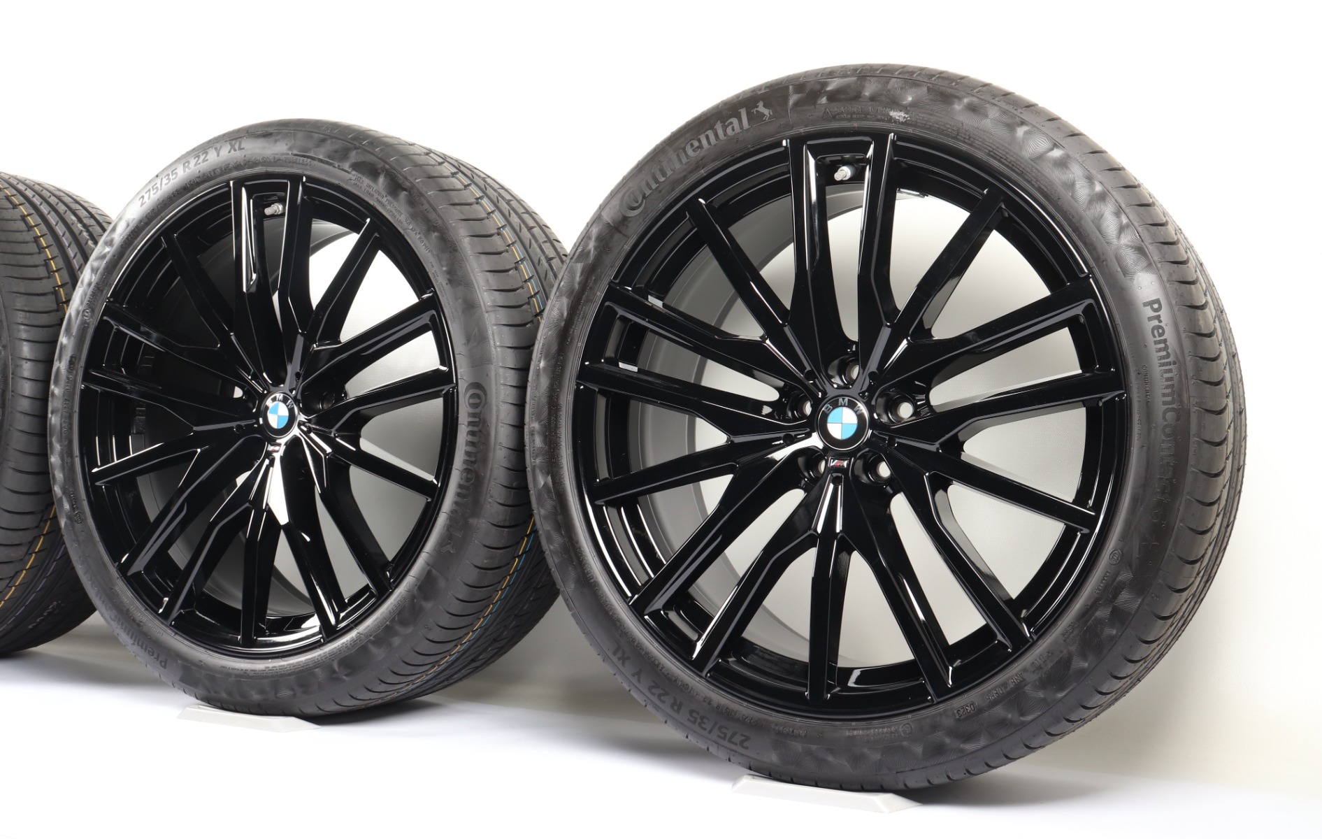 BMW Sommerkompletträder X5 G05 X6 G06 22 Zoll Styling 742 M Doppelspeiche Continental Premium Contact 6