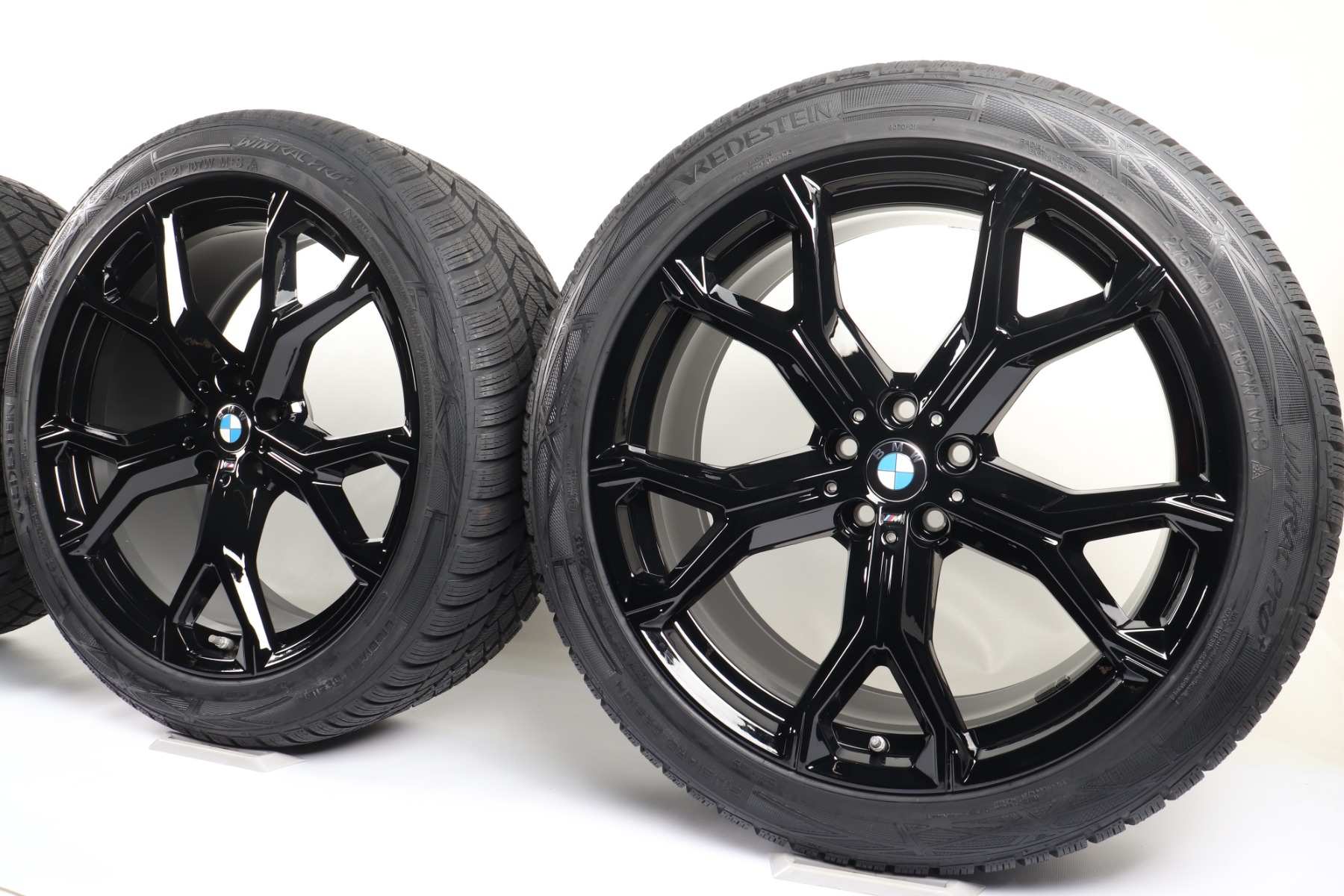 BMW Winterkompletträder X5 G05 X6 G06 21 Zoll Styling 741 M Y-Speiche Vredestein Wintrac Pro+