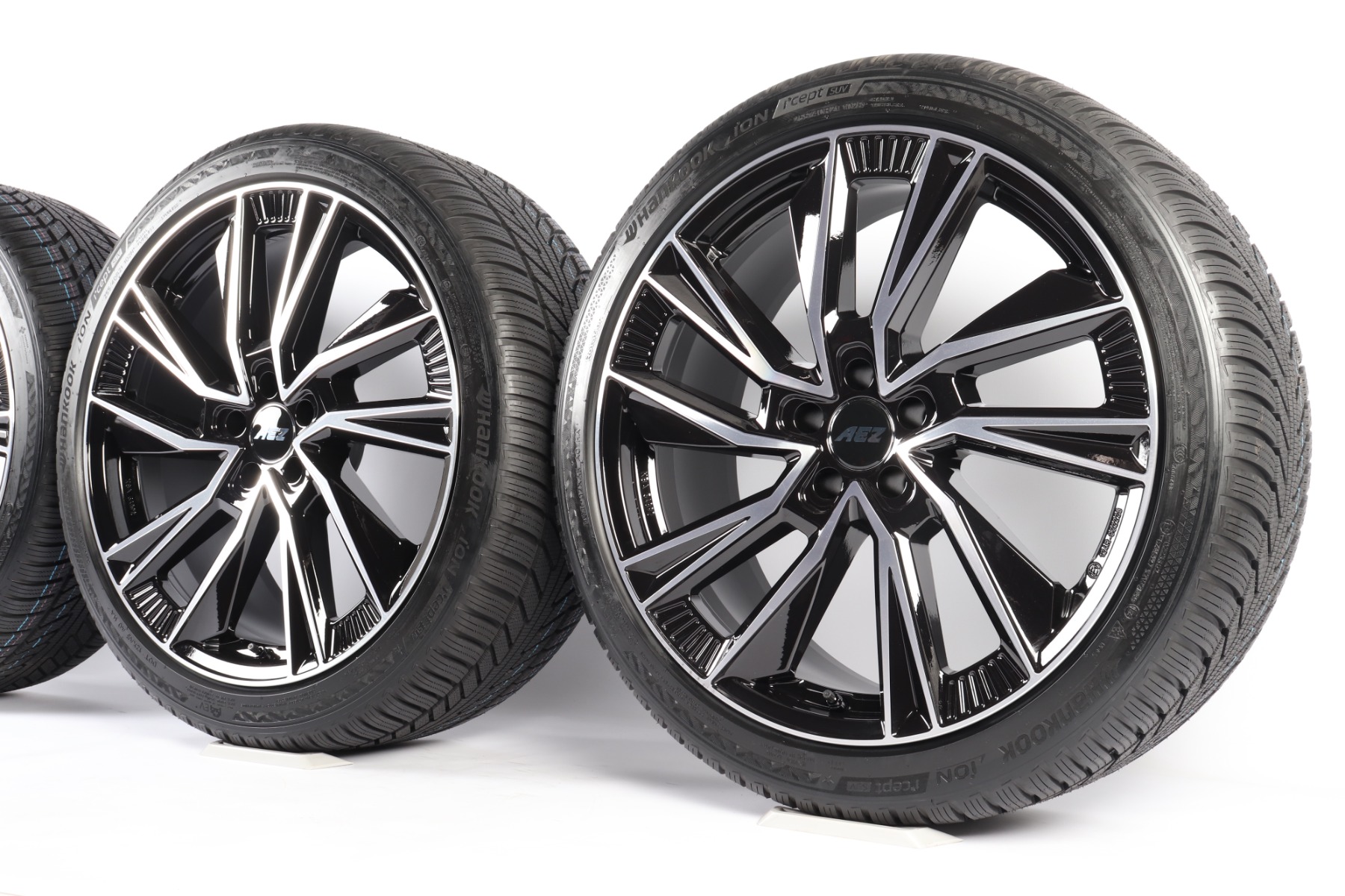 Sommerkompletträder iX3 NA5 iX4 NA7 21 Zoll Styling AEZ Havanna dark Hankook Ventus S1 evo Z