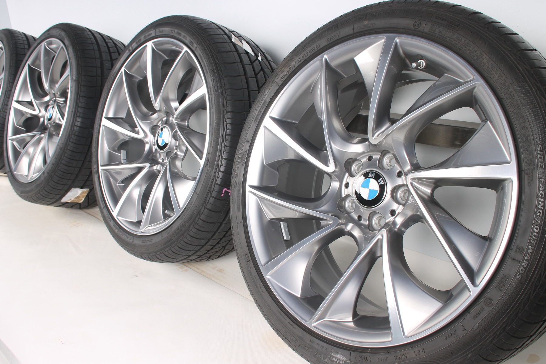 BMW Sommerkompletträder 5er F07 7er F01 F02 20 Zoll Styling 457 Turbinenstyling Hankook Ventus evo