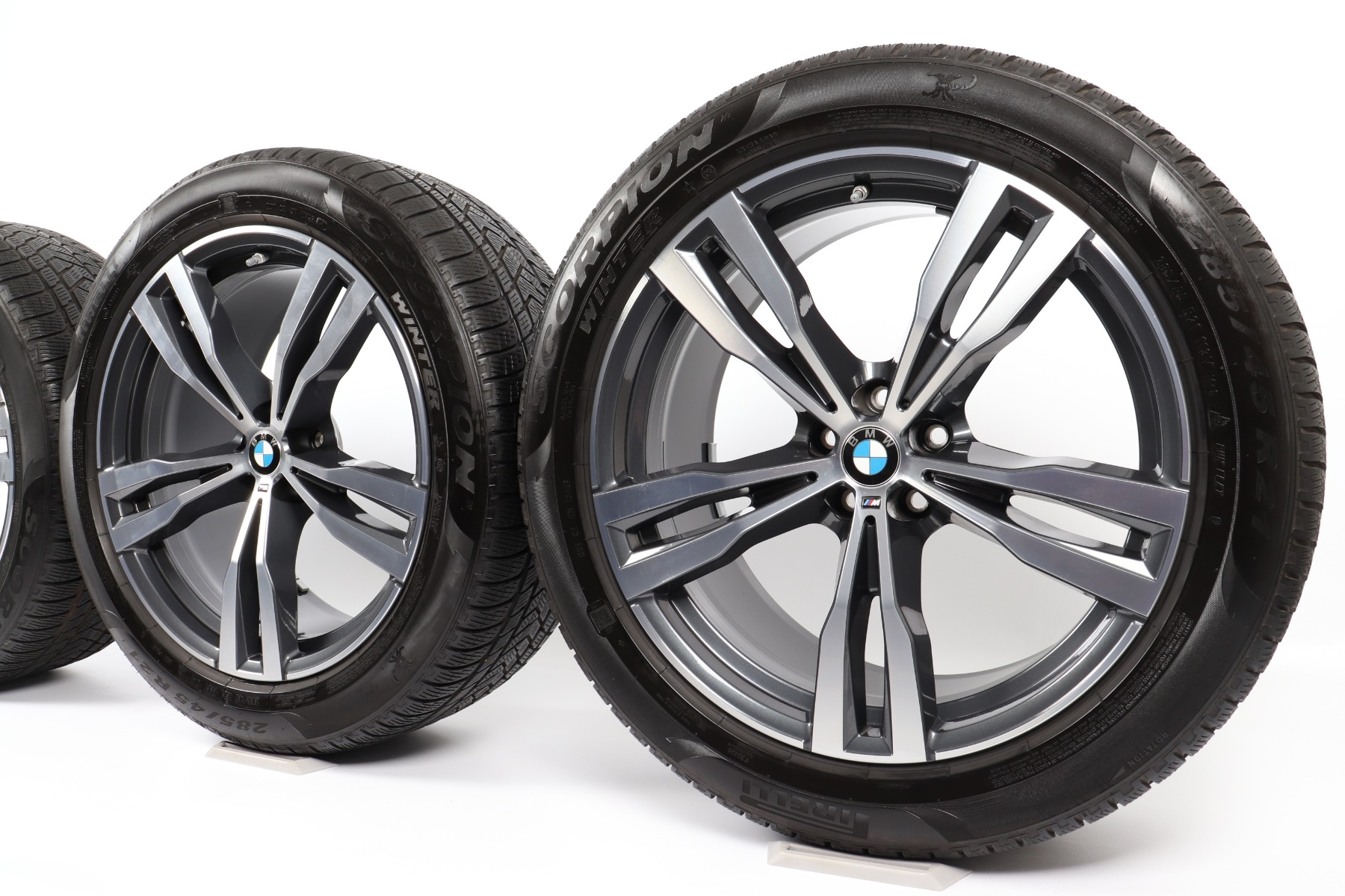 BMW Winter Wheels X7 G07 21 Inch Styling 754 M double spoke