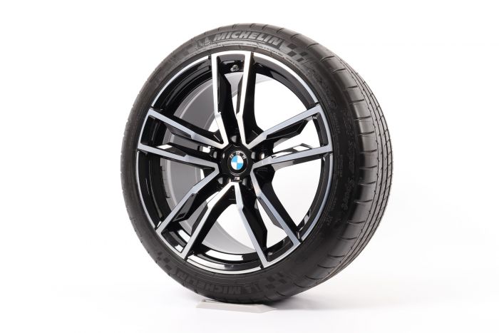 BMW Sommerkompletträder Z4 G29 19 Zoll Styling 799 M Doppelspeich