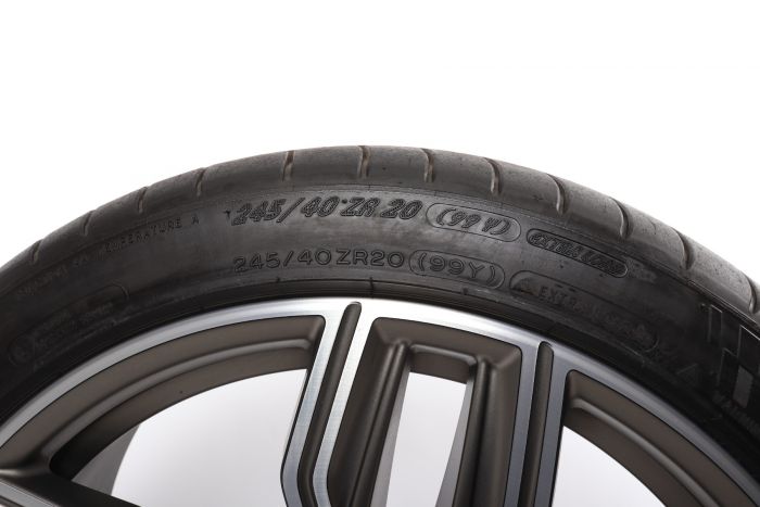 BMW Sommerkompletträder 7er G11 G12 20 Zoll Styling 760 M Doppels