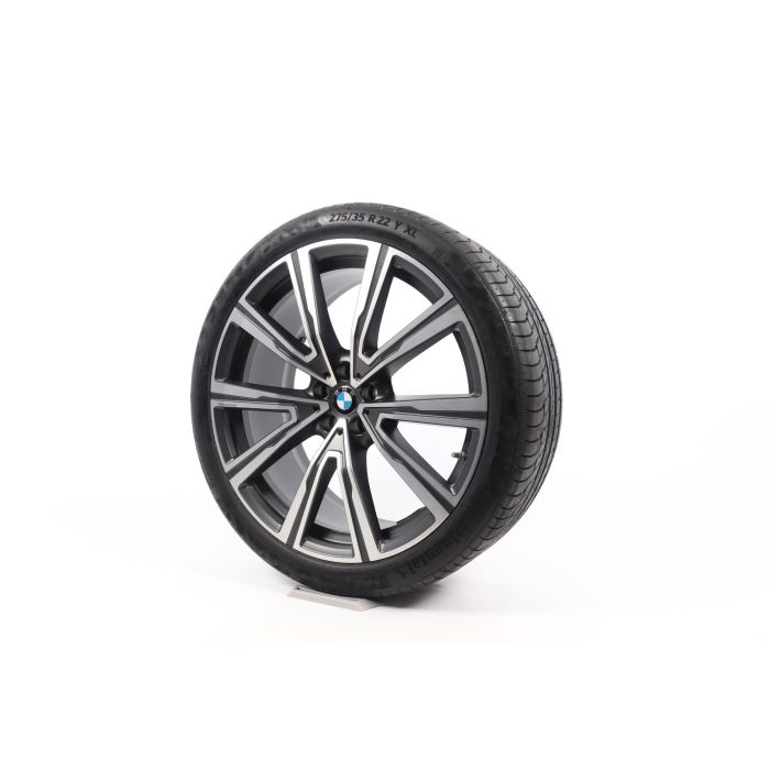 BMW Sommerkompletträder X5 G05 X6 G06 22 Zoll Styling 746i V-Spei