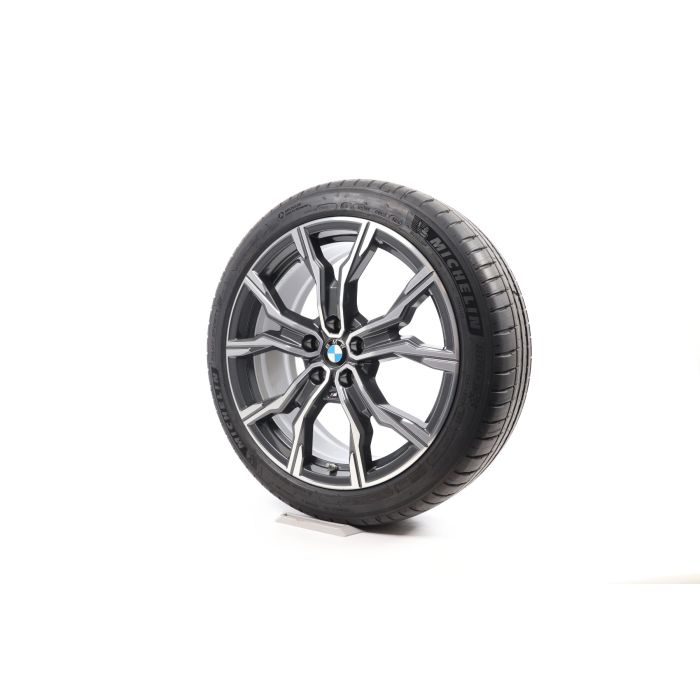 BMW Sommerkompletträder X1 F48 X2 F39 19 Zoll 816 M BMW Sommerkompletträder X1 F48 X2 F39 19 Zoll 816 M