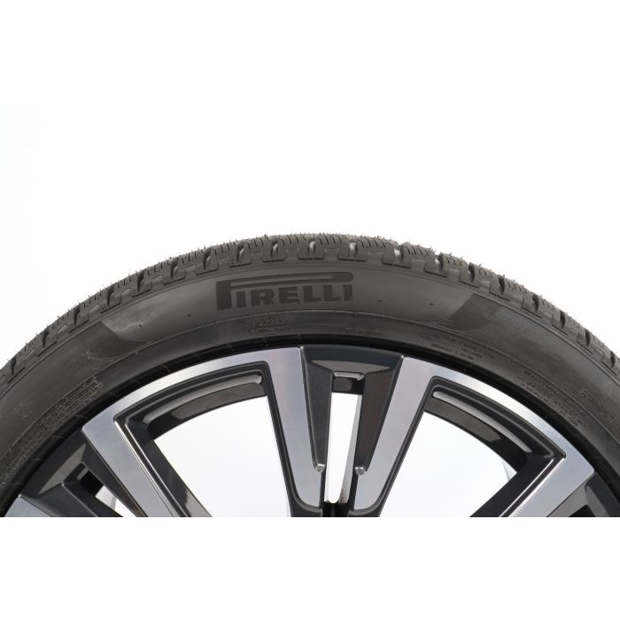 BMW Winterkompletträder X7 G07 22 Zoll Styling 756 Y-Speiche