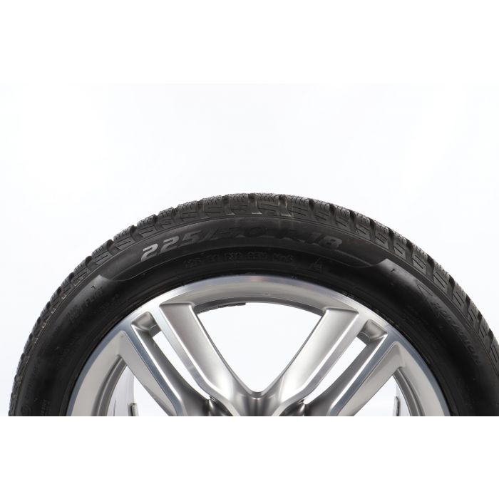 BMW Winterkompletträder X1 F48 X2 F39 18 Zoll Styling 570 M Doppe