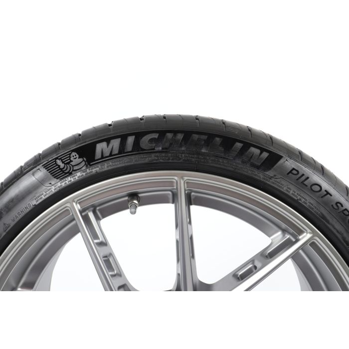 BMW Sommerkompletträder M5 F90 M8 F91 F92 F93 20 Zoll Styling 863 