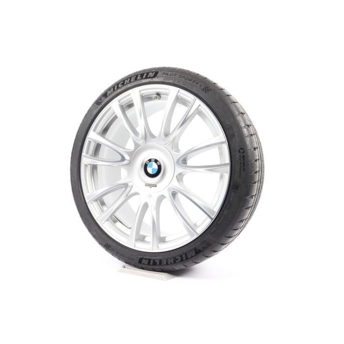 BMW Sommerkompletträder 3er F30 F31 4er F32 F33 F36 19 Zoll Styli