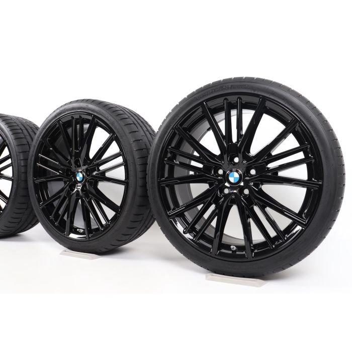 BMW Velgen met Zomerbanden 1 Serie F40 2 Serie F44 19 Inch Styling 552 M Doppelspeiche main product photo