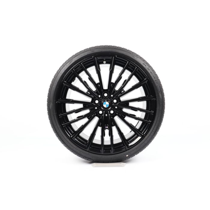 BMW Sommerkompletträder 8er G14 G15 G16 20 Zoll Styling 729 M Vie