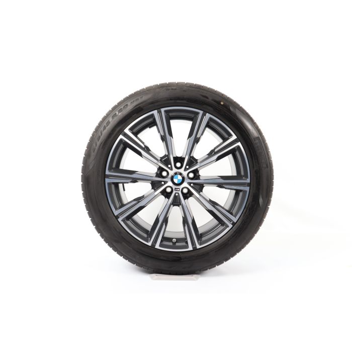 BMW Sommerkompletträder X5 G05 X6 G06 20 Zoll Styling 740 M Stern