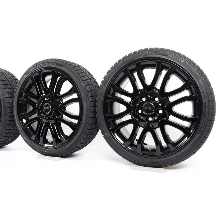 MINI Velgen met Winterbanden F56 F55 F57 18 Inch Styling Vanity Spoke 504 main product photo