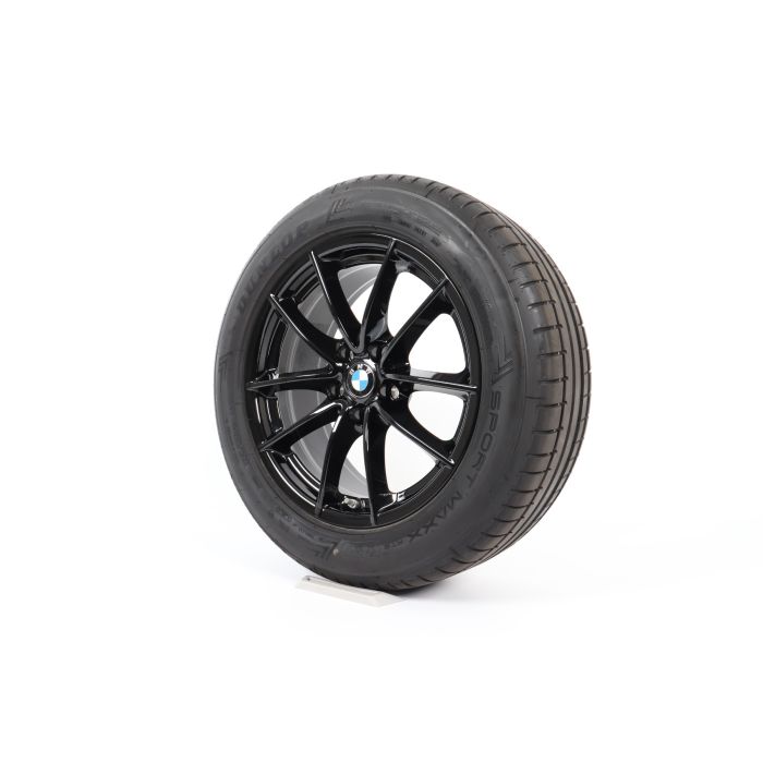 BMW Sommerkompletträder 5er G30 G31 17 Zoll Styling 618 V-Speiche